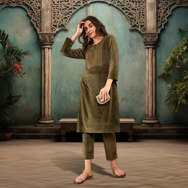 Yoke Design Winter Velvet Straight Kurta & Trouser