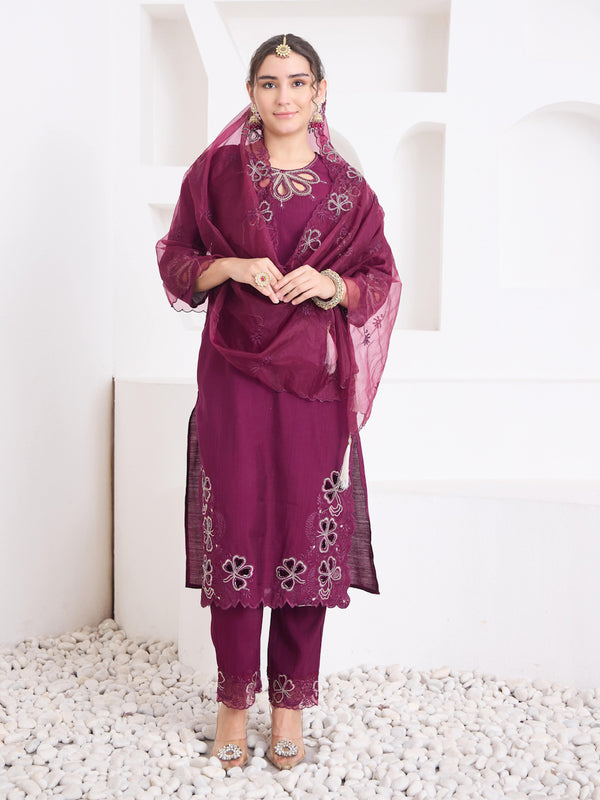 Women's Wine Embroidered Kurta Set With Dupatta