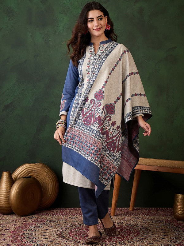 Sahasika Women Paisley Embroidered Regular Kurta with Trousers & With Dupatta